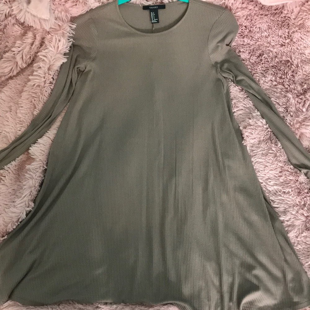 Forever 21 swing dress